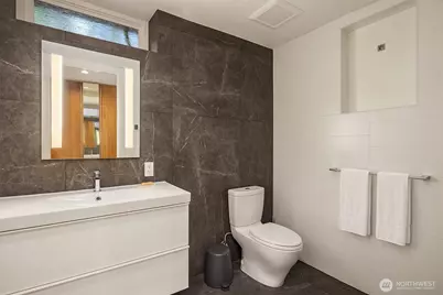 6340 NE Windermere Road, Seattle, WA 98105 - Photo 24