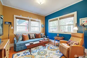 4655 Eastern Ave N, Seattle, WA 98103 - Photo 16
