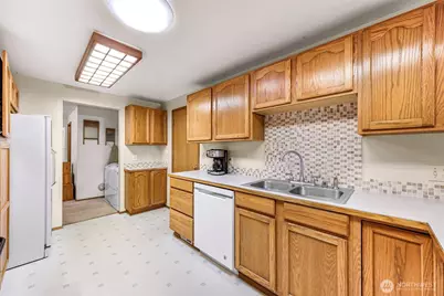 13006 160th Avenue SE, Renton, WA 98059 - Photo 16