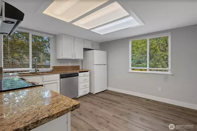 12116 SE 280th Street, Kent, WA 98030 - Photo 10