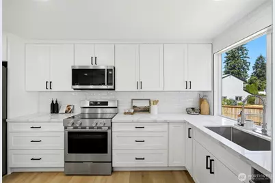 12936 NE 130th St, Kirkland, WA 98034 - Photo 12
