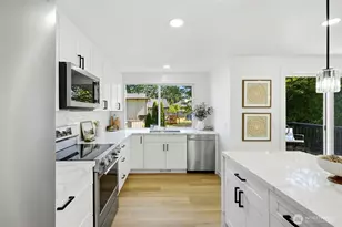 12936 NE 130th St, Kirkland, WA 98034 - Photo 10