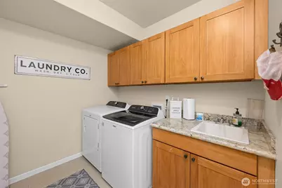 16411 Country Club Drive, Burlington, WA 98233 - Photo 8