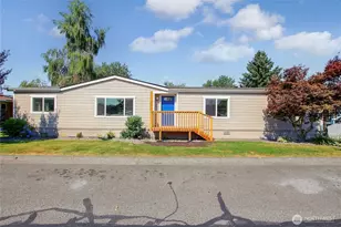 232 Grand Fir Dr, Enumclaw, WA 98022 - Photo 2