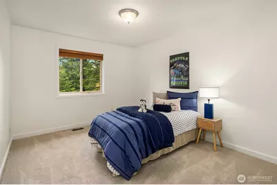 211 210th Avenue NE, Sammamish, WA 98074 - Photo 16