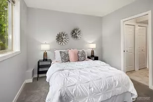 211 210th Ave NE, Sammamish, WA 98074 - Photo 22