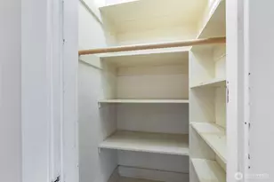 904 E Miller St, Seattle, WA 98102 - Photo 12
