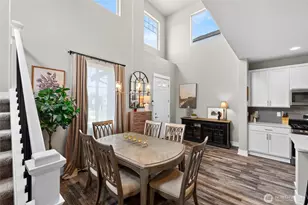 18852 129th St E, Bonney Lake, WA 98391 - Photo 8