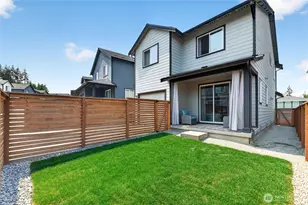 18852 129th St E, Bonney Lake, WA 98391 - Photo 26