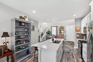 18852 129th St E, Bonney Lake, WA 98391 - Photo 10