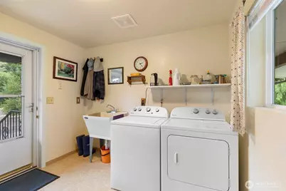 2722 Vincent Way NW, Bremerton, WA 98312 - Photo 18