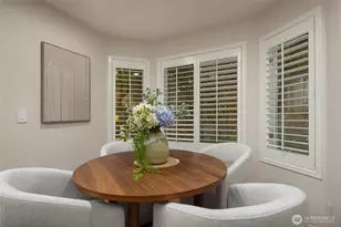 1010 106th Ave SE, Bellevue, WA 98004 - Photo 22