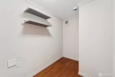 2201 3rd #1602, Seattle, WA 98121 - Photo 12