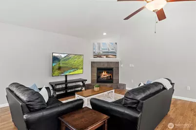 378 Eridani Loop SE, Ocean Shores, WA 98569 - Photo 4