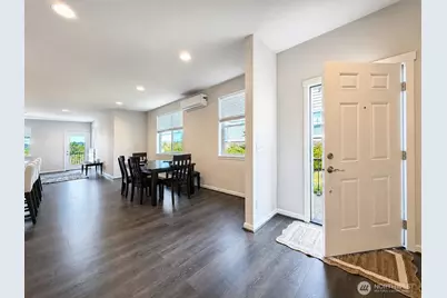 22328 88th Way S #I106, Kent, WA 98031 - Photo 6