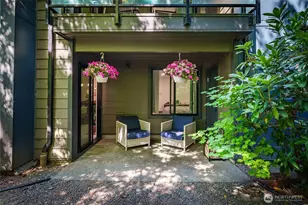 1819 N 107th St, Seattle, WA 98133 - Photo 4