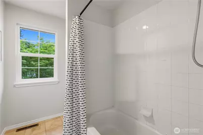 8231 126th Place SE, Newcastle, WA 98056 - Photo 34