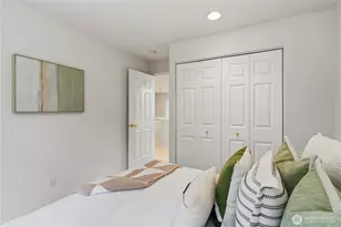 8231 126th Pl SE, Newcastle, WA 98056 - Photo 26