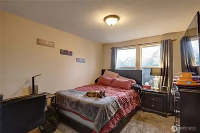 18005 Iris Place SW, Rochester, WA 98579 - Photo 10