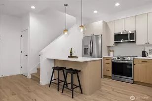1138 B NW 57th St, Seattle, WA 98107 - Photo 6