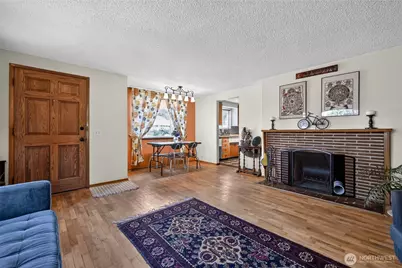 9219 26th Avenue SW, Seattle, WA 98106 - Photo 4