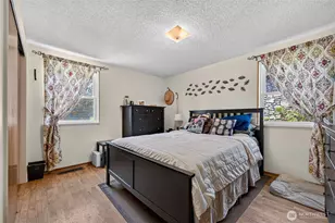 9219 26th Ave SW, Seattle, WA 98106 - Photo 6
