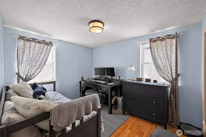 9219 26th Avenue SW, Seattle, WA 98106 - Photo 10