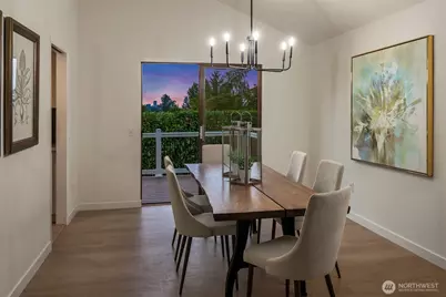 12218 SE 47th Place, Bellevue, WA 98006 - Photo 18