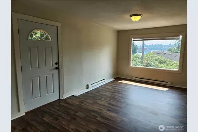 125 Acorn Street, Bremerton, WA 98310 - Photo 4