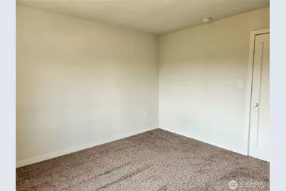 125 Acorn Street, Bremerton, WA 98310 - Photo 14