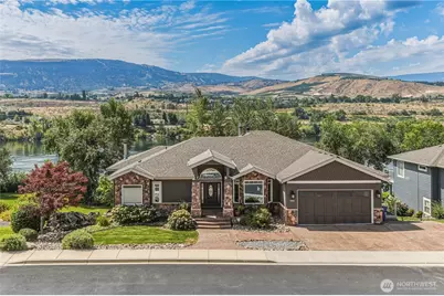 2840 Mikayla Lane, East Wenatchee, WA 98802 - Photo 2