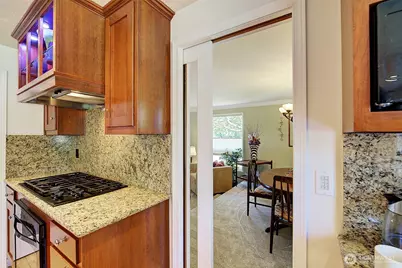 12104 NE 141st Street, Kirkland, WA 98034 - Photo 8