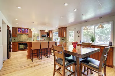 12104 NE 141st Street, Kirkland, WA 98034 - Photo 10