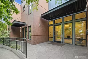 1 Ward St, Seattle, WA 98109 - Photo 28