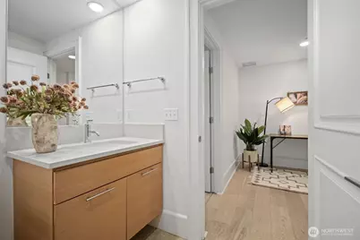 1 Ward Street #3, Seattle, WA 98109 - Photo 24