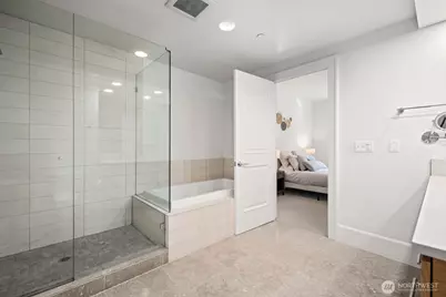 1 Ward Street #3, Seattle, WA 98109 - Photo 16