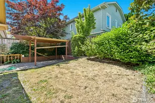 6505 Dayton Ave N, Seattle, WA 98103 - Photo 24