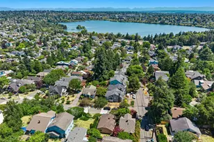 6505 Dayton Ave N, Seattle, WA 98103 - Photo 28