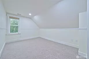 2134 E 14th St, Bremerton, WA 98310 - Photo 20