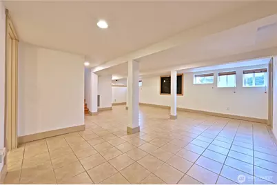 2134 E 14th Street, Bremerton, WA 98310 - Photo 22