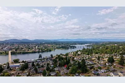 2134 E 14th Street, Bremerton, WA 98310 - Photo 36