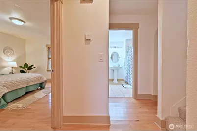 2134 E 14th Street, Bremerton, WA 98310 - Photo 12