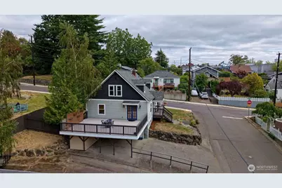 2134 E 14th Street, Bremerton, WA 98310 - Photo 28