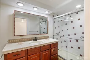 15062 SE 44 St, Bellevue, WA 98006 - Photo 20