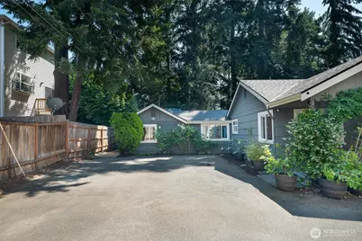 11350 28th Avenue NE, Seattle, WA 98125 - Photo 36