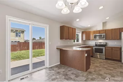 1316 W Electra Street, Moses Lake, WA 98837 - Photo 6