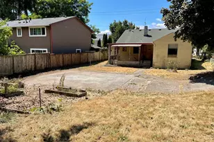 9058 Wallingford Ave N, Seattle, WA 98103 - Photo 4