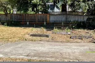 9058 Wallingford Ave N, Seattle, WA 98103 - Photo 20