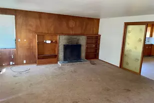 9058 Wallingford Ave N, Seattle, WA 98103 - Photo 6