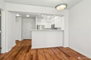 1525 NW 57th St, Seattle, WA 98107 - Photo 8
